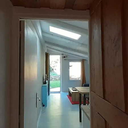 Дом отдыха Petite Maison Naturelle Avec Son Jardin Prive