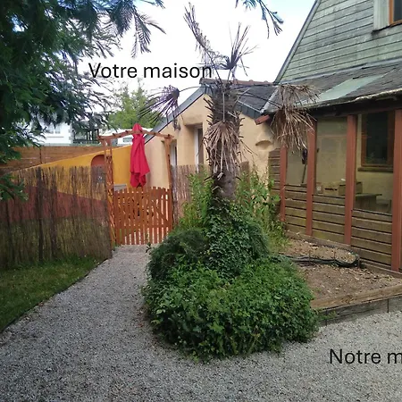 Дом отдыха Petite Maison Naturelle Avec Son Jardin Prive