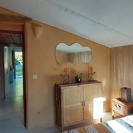 Holiday home Petite Maison Naturelle Avec Son Jardin Prive *
