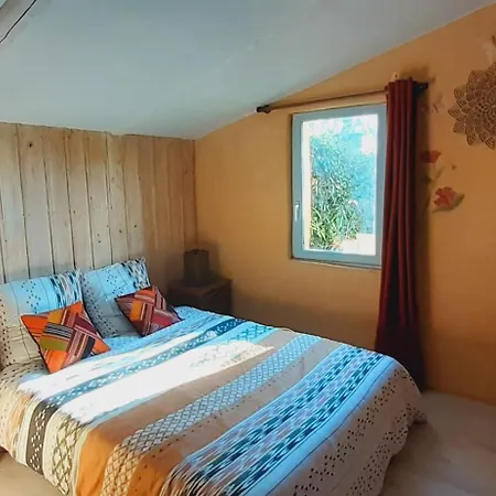 Petite Maison Naturelle Avec Son Jardin Prive Holiday home Pluvigner