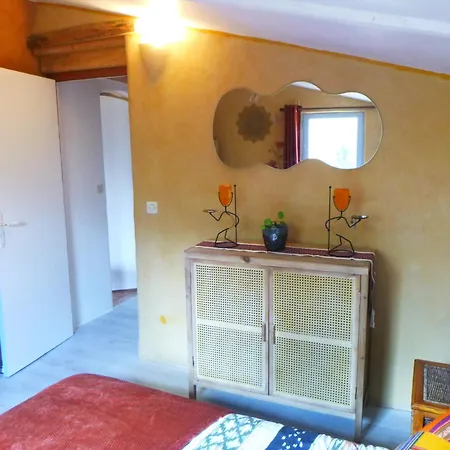 Holiday home Petite Maison Naturelle Avec Son Jardin Prive *